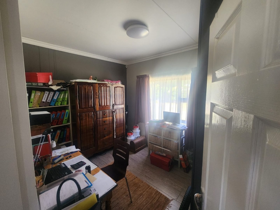 Commercial Property for Sale in The Bend Free State
